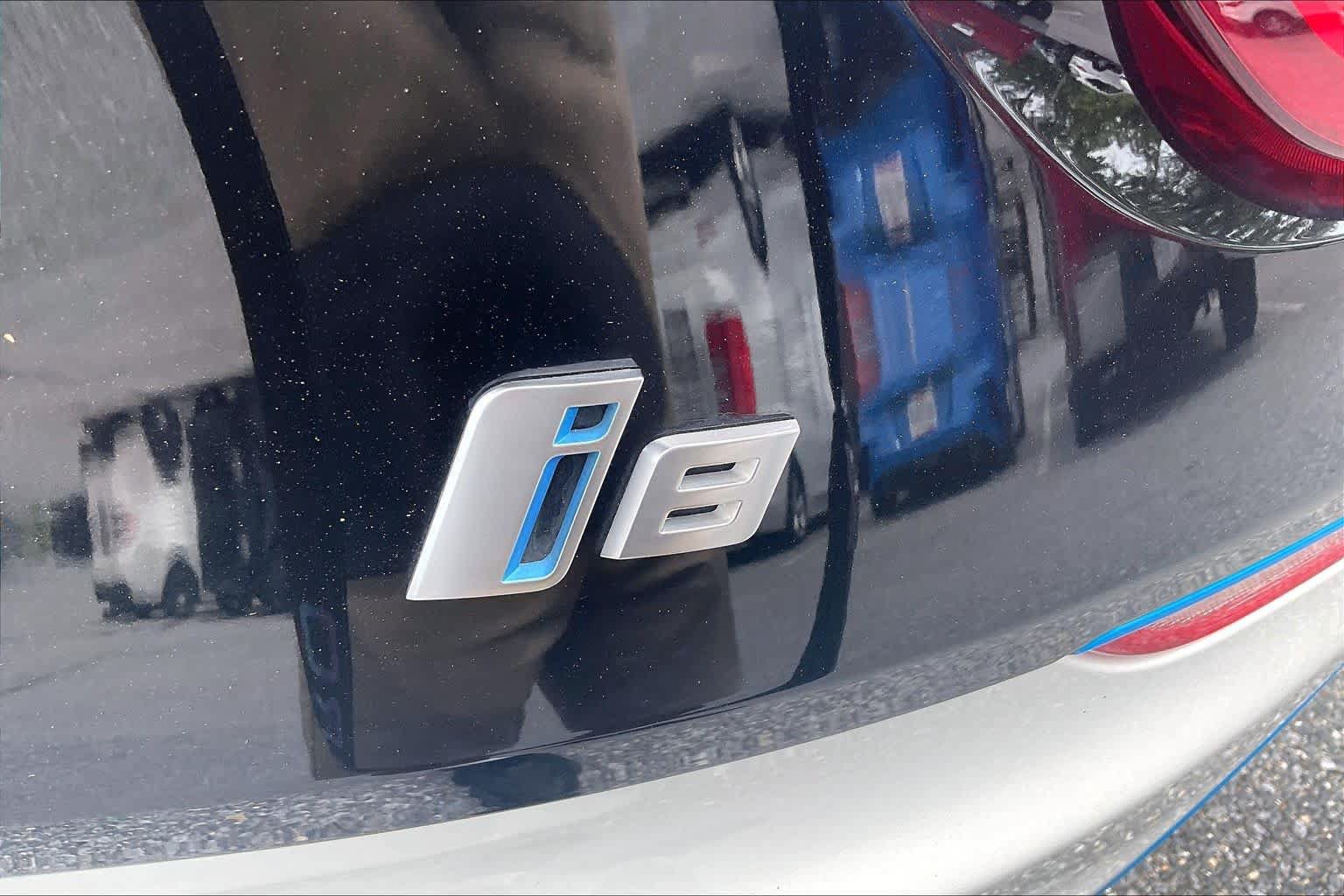 Used 2019 BMW i8 Roadster AWD/4WD image 27