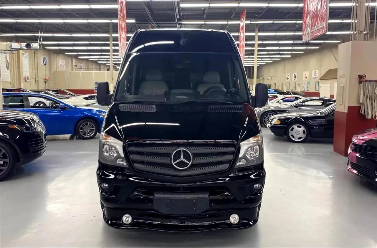 Used 2016 Mercedes-Benz Sprinter 2500 image 6