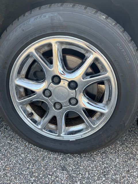 Used 2002 Chevrolet Camaro Z28 w/ Sport Appearance Pkg RWD image 9