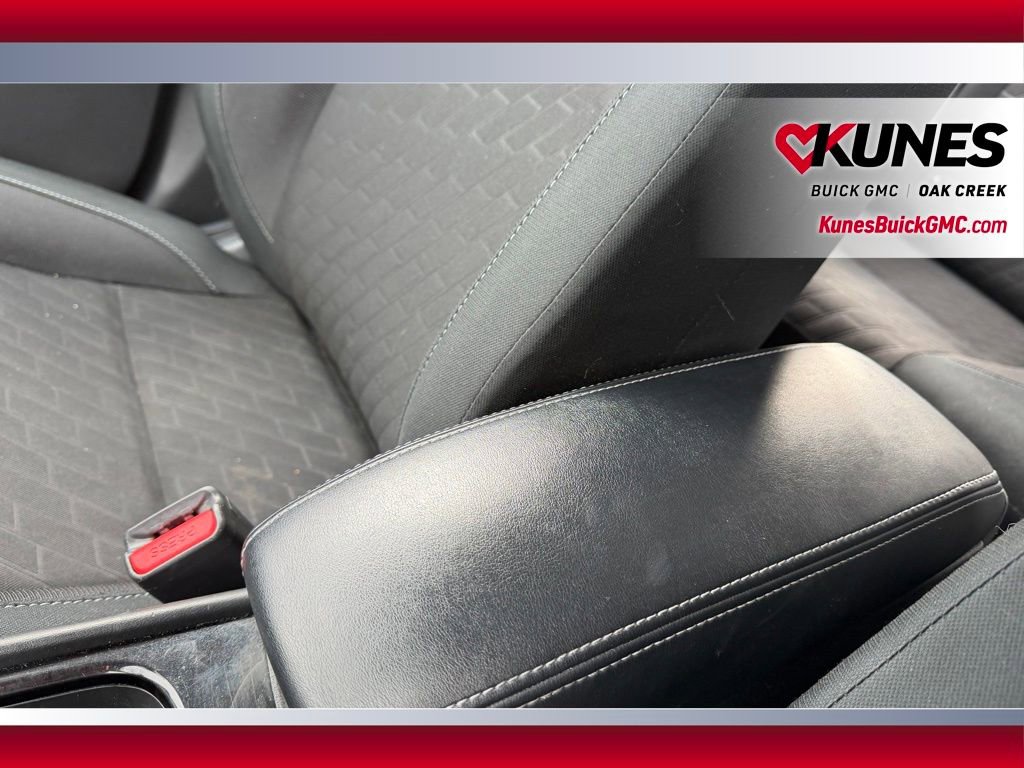 Used 2024 Nissan Kicks SV image 20