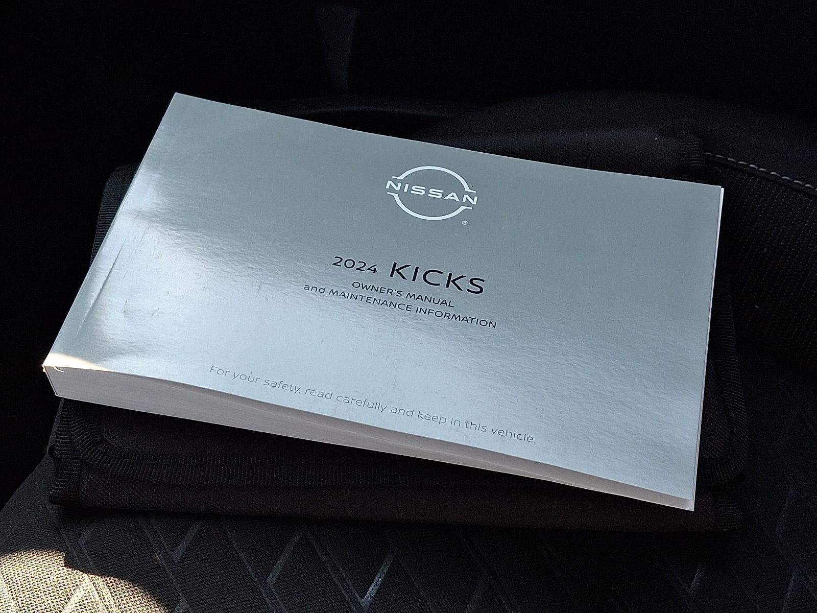 Used 2024 Nissan Kicks SV image 24