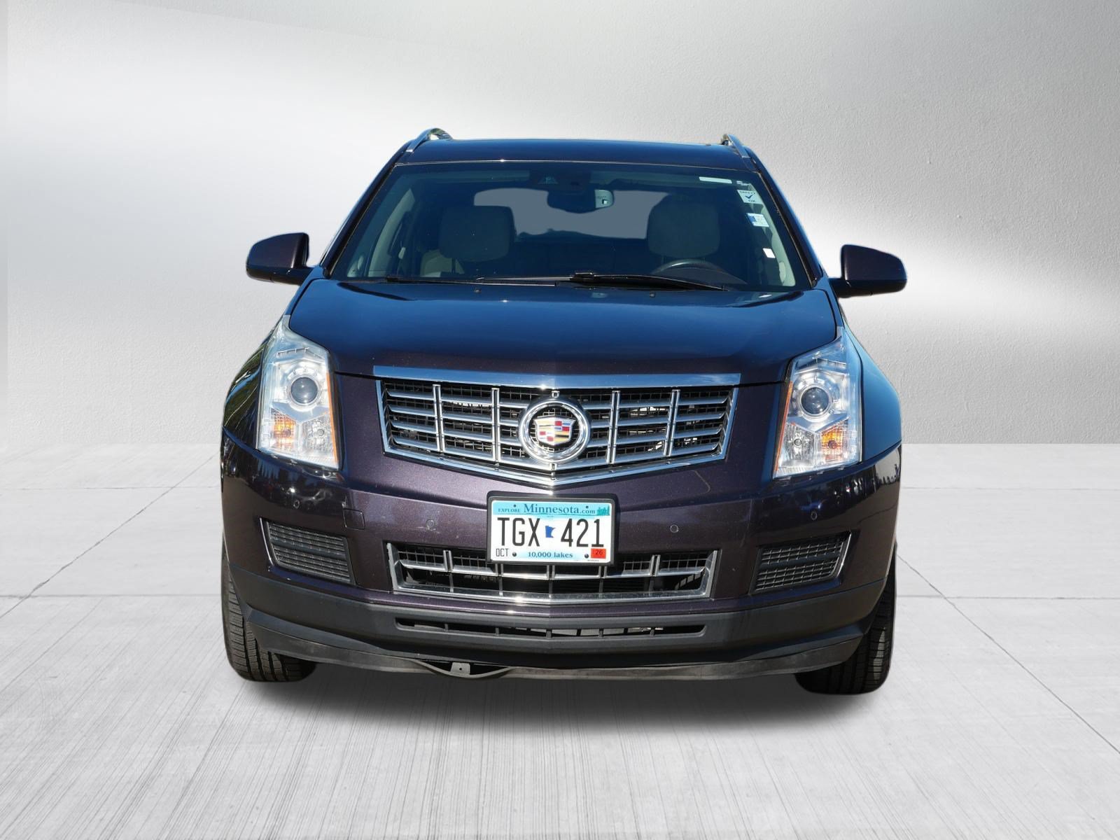 Used 2015 Cadillac SRX Luxury w/ Driver Awareness Package FWD image 2