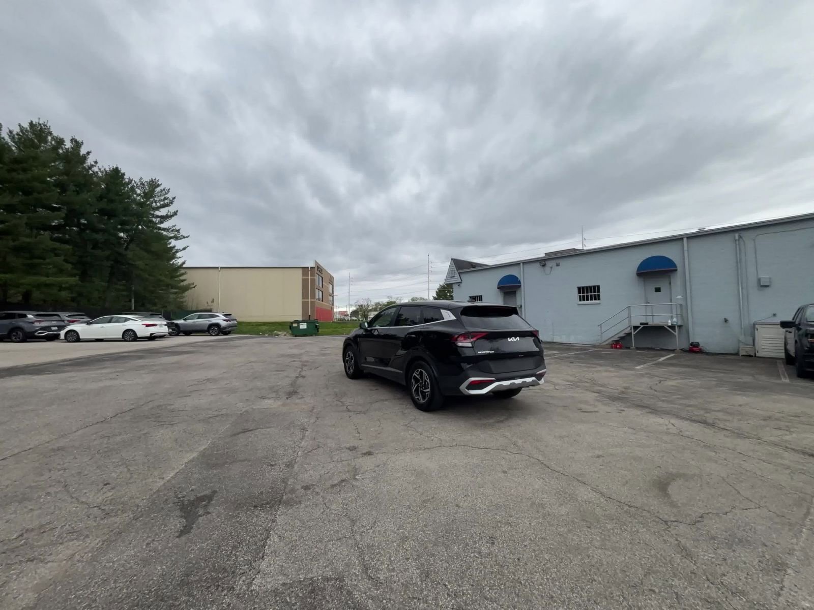 Used 2025 Kia Sportage LX image 16