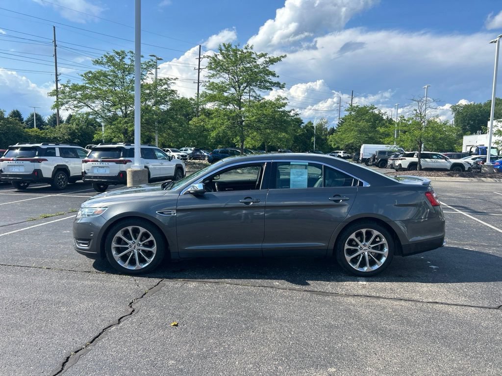 Used 2016 Ford Taurus Limited w/ Driver Assist Package AWD/4WD image 2