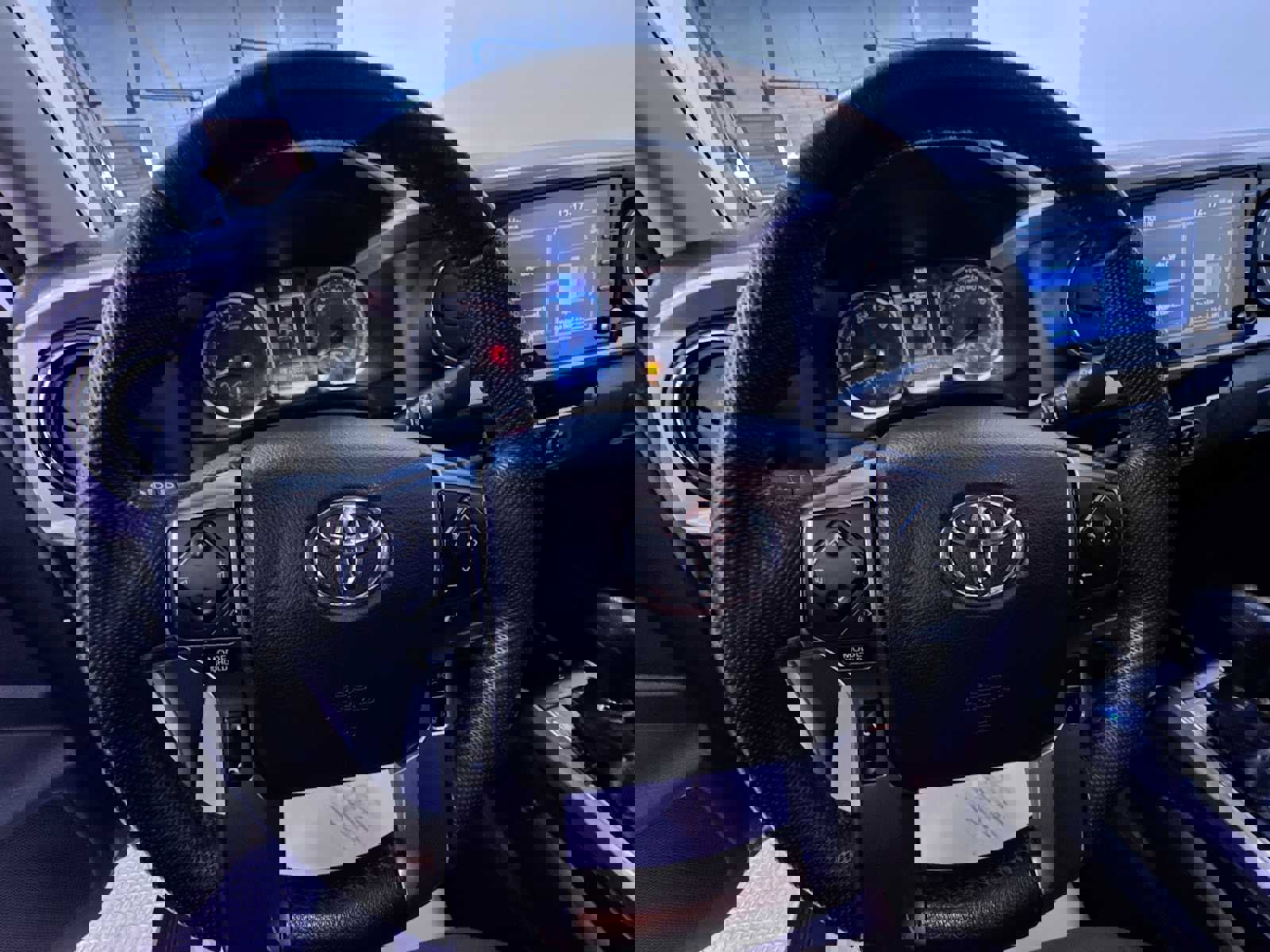 Used 2021 Toyota Tacoma SR5 image 15