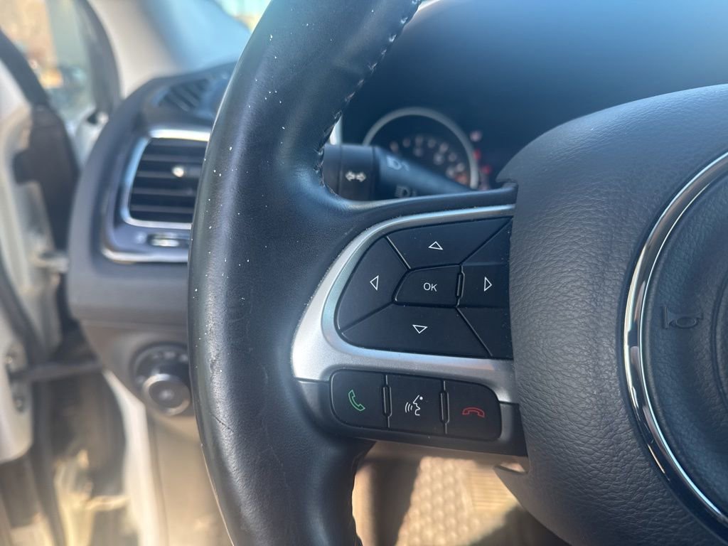 Used 2018 Jeep Compass Limited w/ Navigation Group image 34