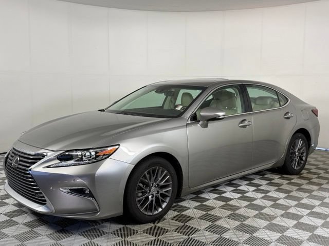 Used 2018 Lexus ES 350 w/ Premier Package FWD image 2