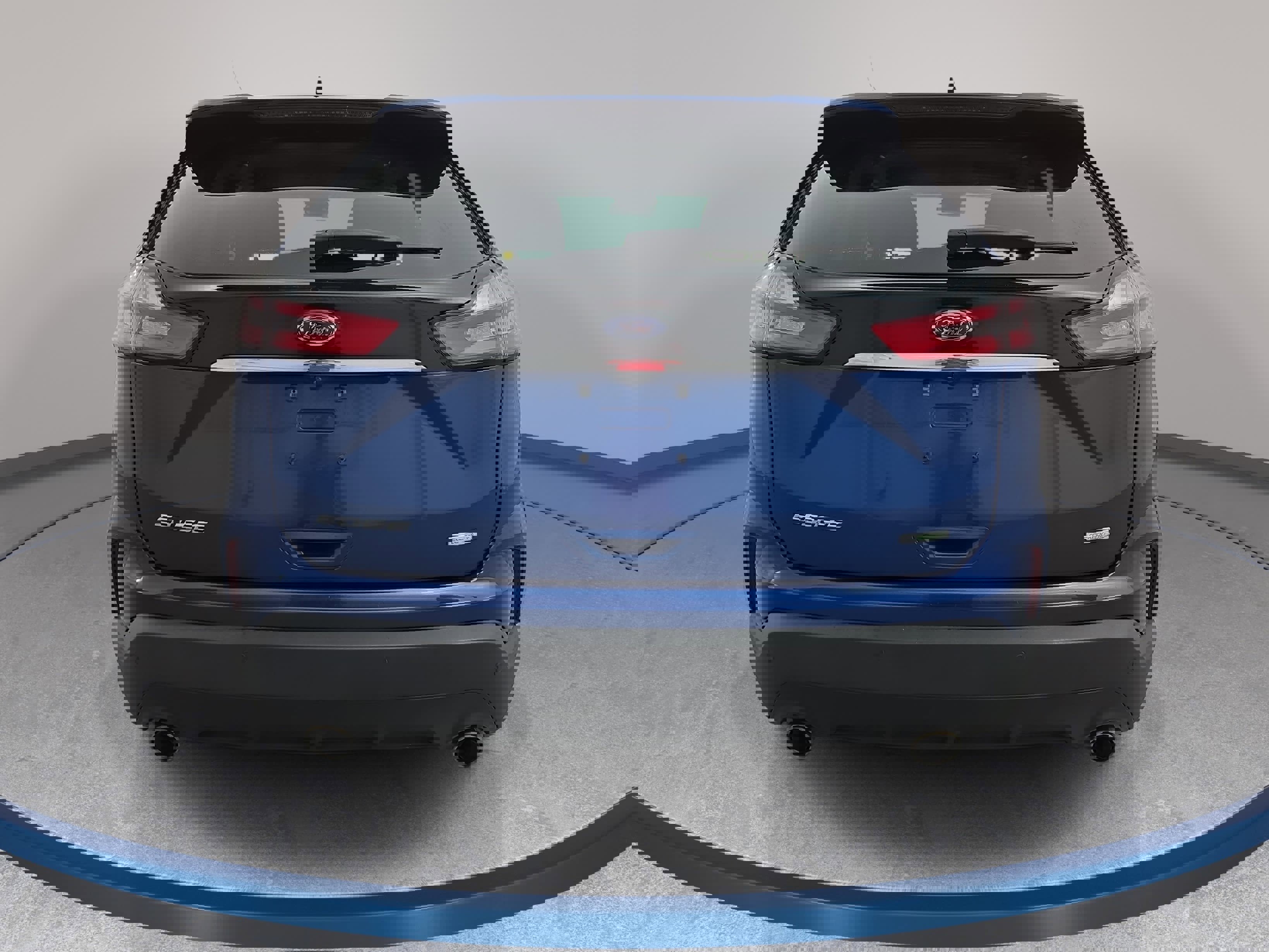 Used 2020 Ford Edge SE image 6