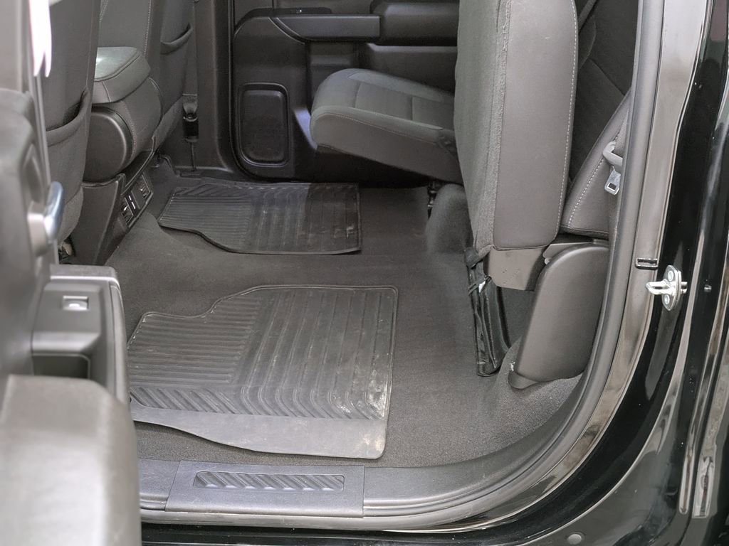 Used 2024 Chevrolet Silverado 1500 Custom image 18