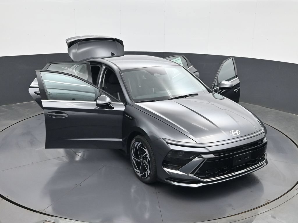 New 2026 Hyundai Sonata SEL FWD image 29