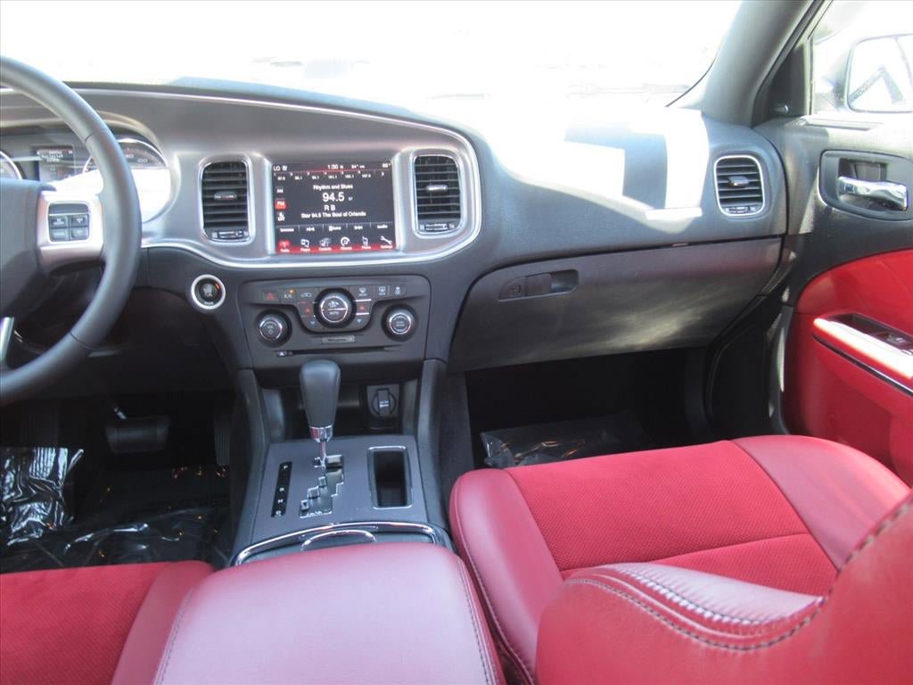 Used 2014 Dodge Charger R/T RWD image 14