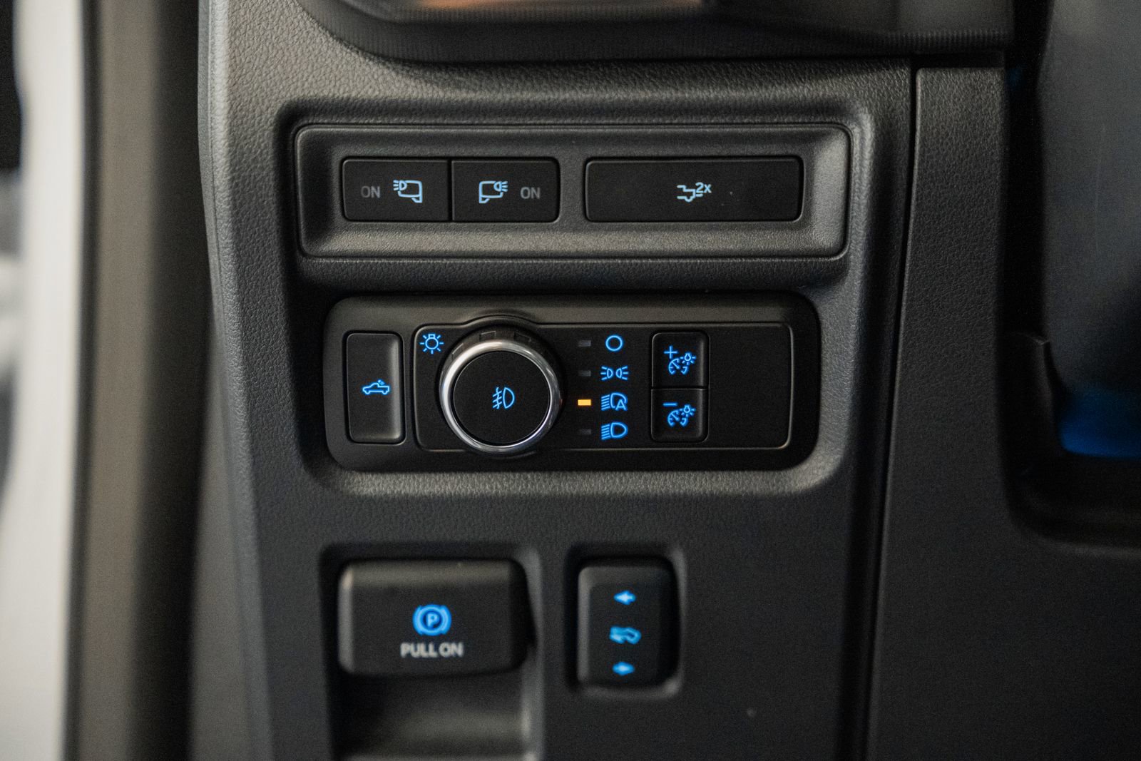 Certified 2024 Ford F150 Lariat image 46