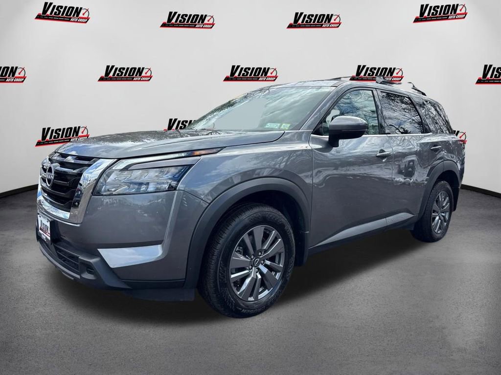 Used 2025 Nissan Pathfinder SV