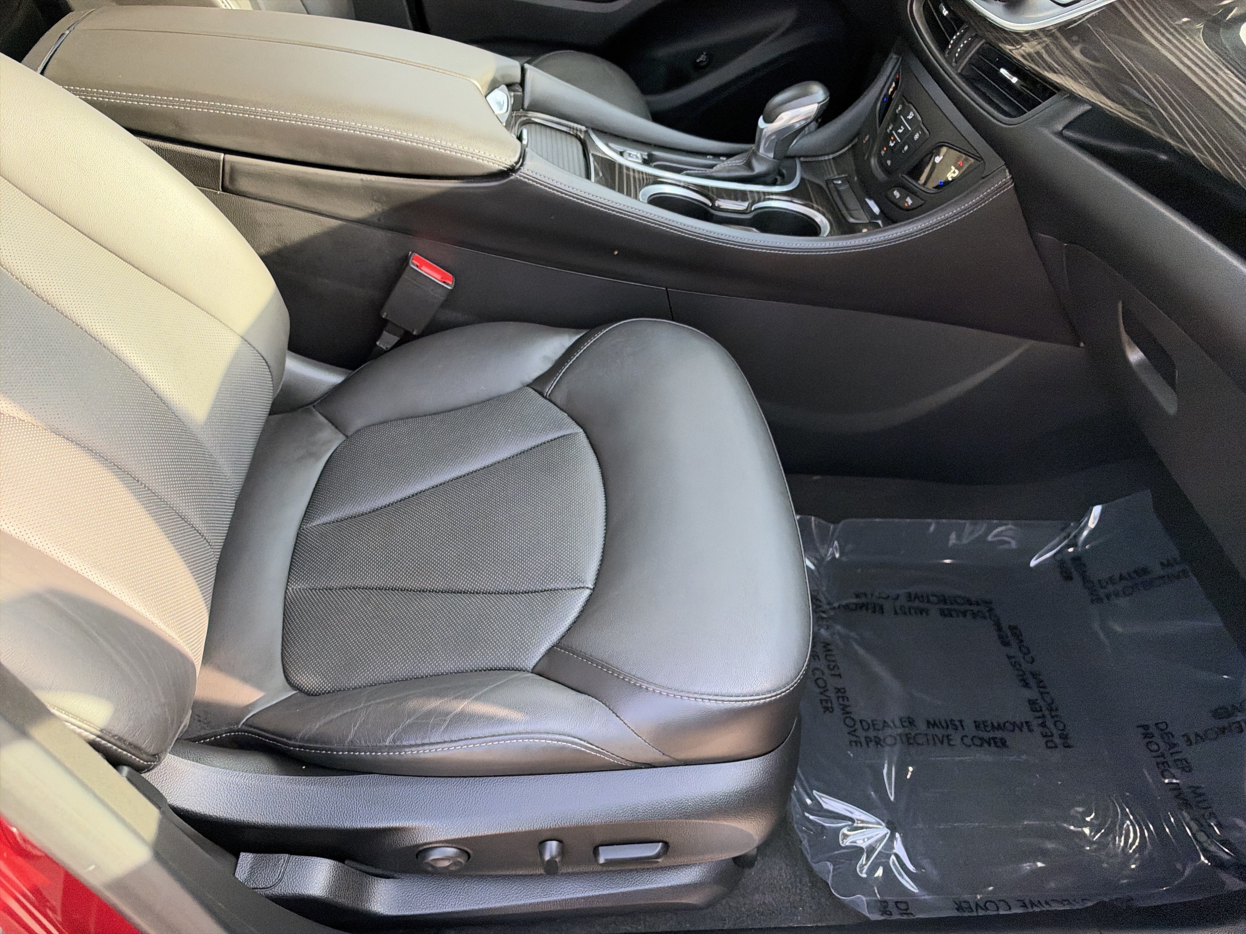 Used 2019 Buick Envision Premium AWD/4WD image 72
