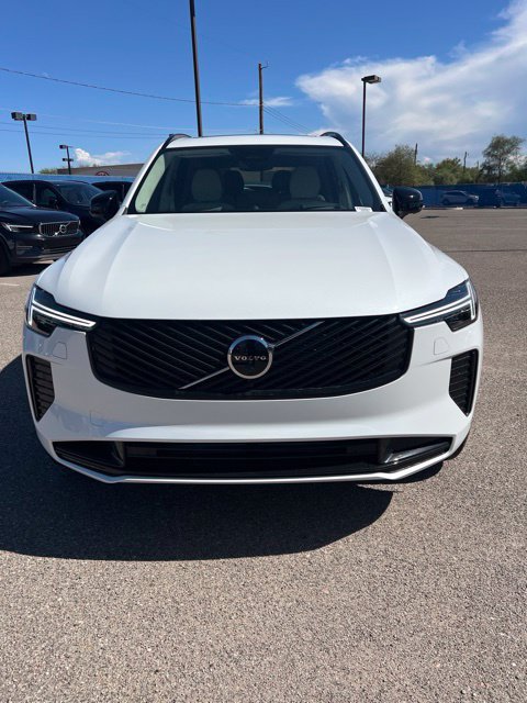 New 2026 Volvo XC90 T8 Ultra w/ Lounge Package AWD/4WD image 8