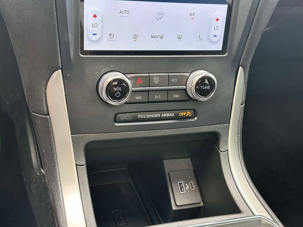 Certified 2023 Ford Edge ST-Line AWD/4WD image 21