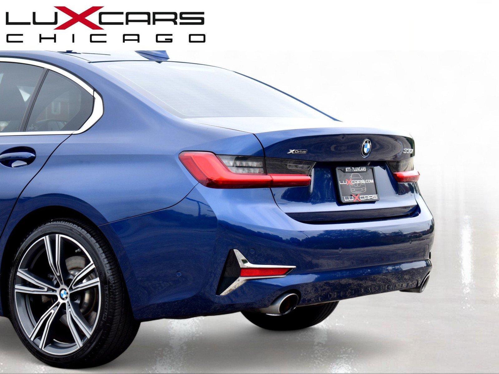 Used 2020 BMW 330i xDrive Sedan w/ Executive Package AWD/4WD image 9