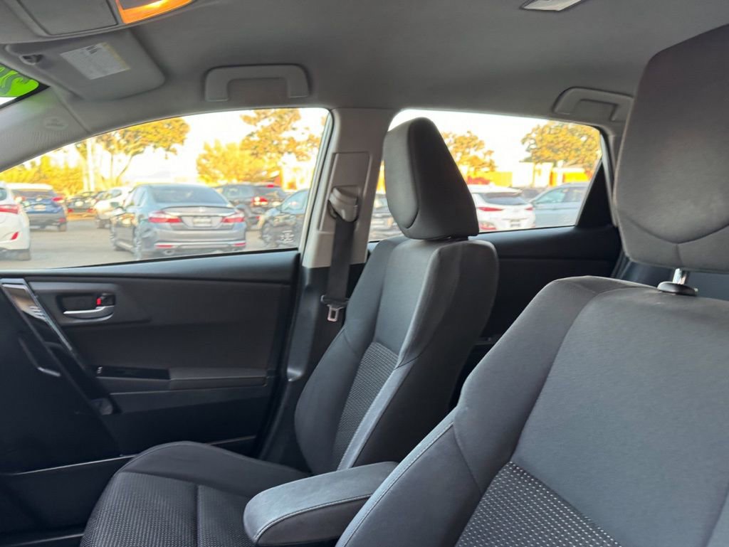 Used 2017 Toyota Corolla iM FWD image 11