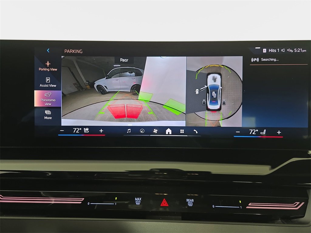 Used 2025 BMW 530i xDrive w/ Premium Package image 26