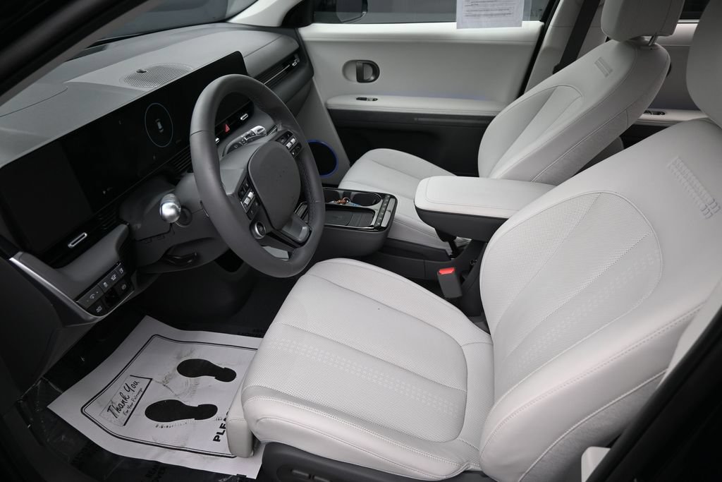 Used 2025 Hyundai Ioniq 5 Limited RWD image 28