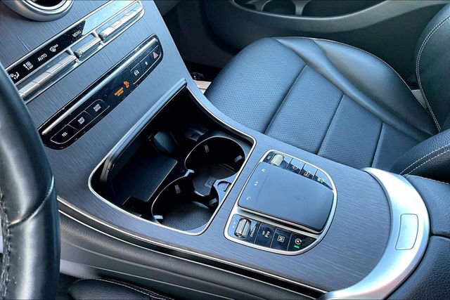 Used 2022 Mercedes-Benz GLC 300 4MATIC image 21