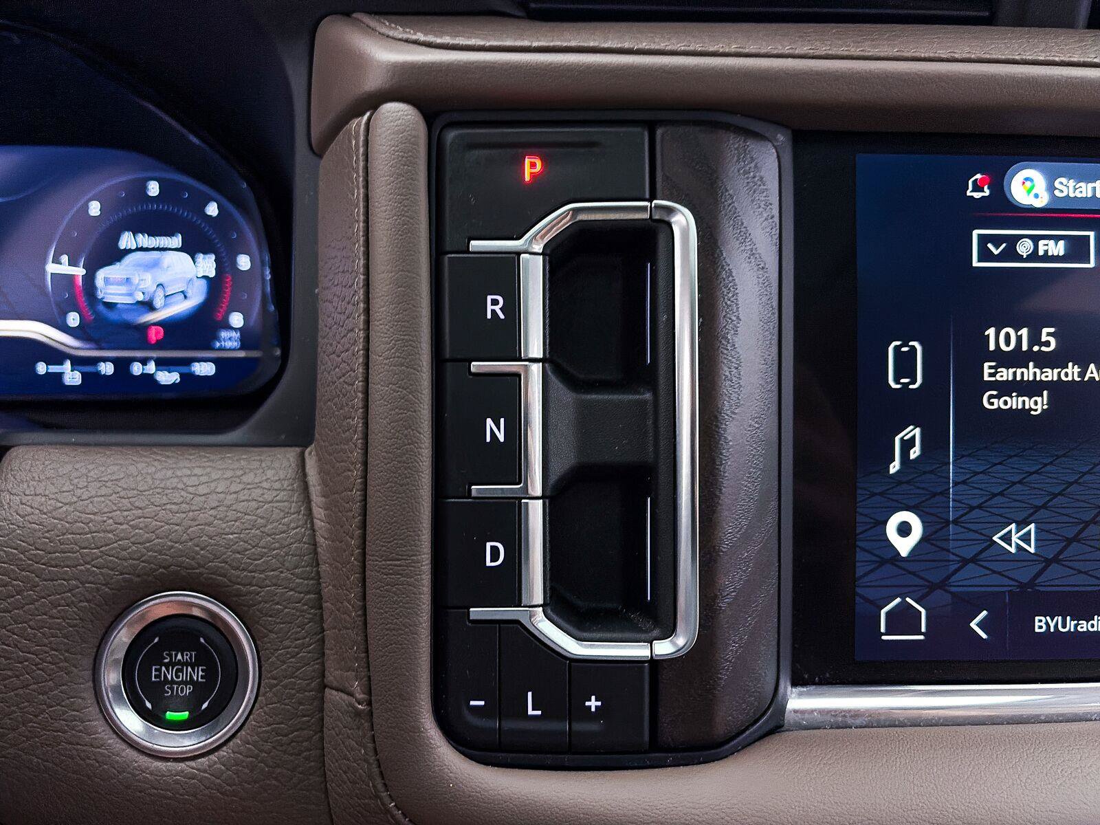 Used 2024 GMC Yukon Denali w/ Max Trailering Package AWD/4WD image 28