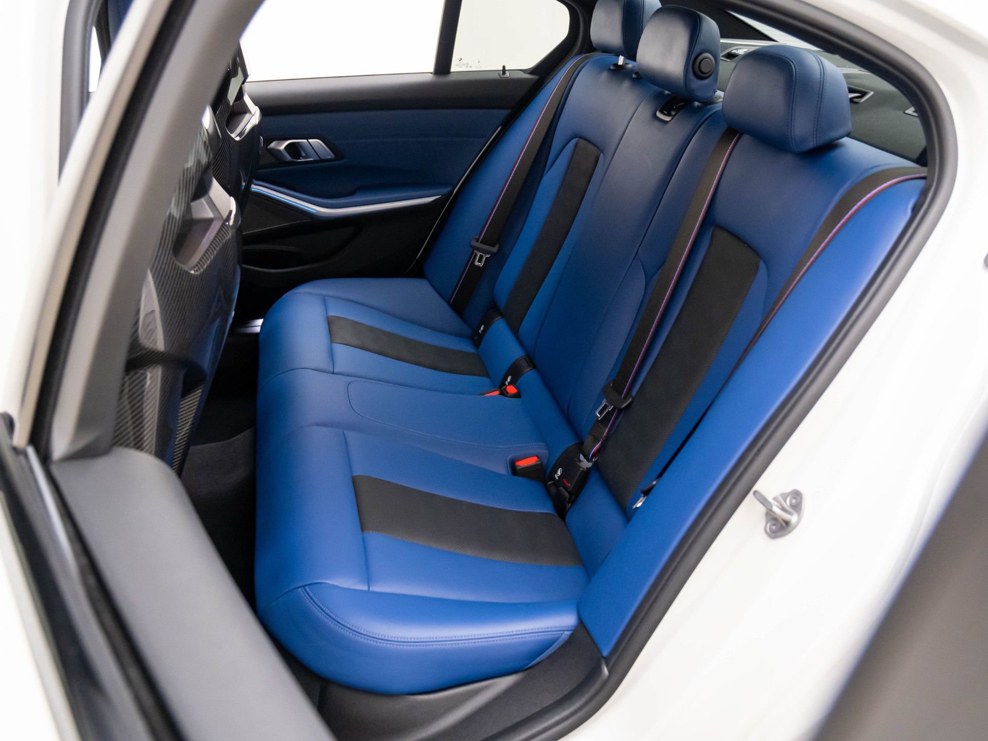 Certified 2025 BMW M3 Competition w/ Carbon Package image 17