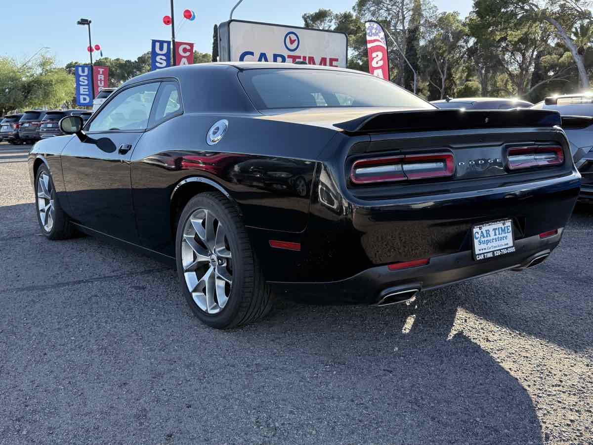 Used 2022 Dodge Challenger GT RWD image 7