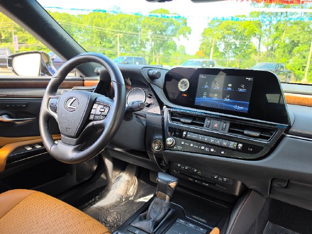Used 2022 Lexus ES 350 w/ Premium Package FWD image 13