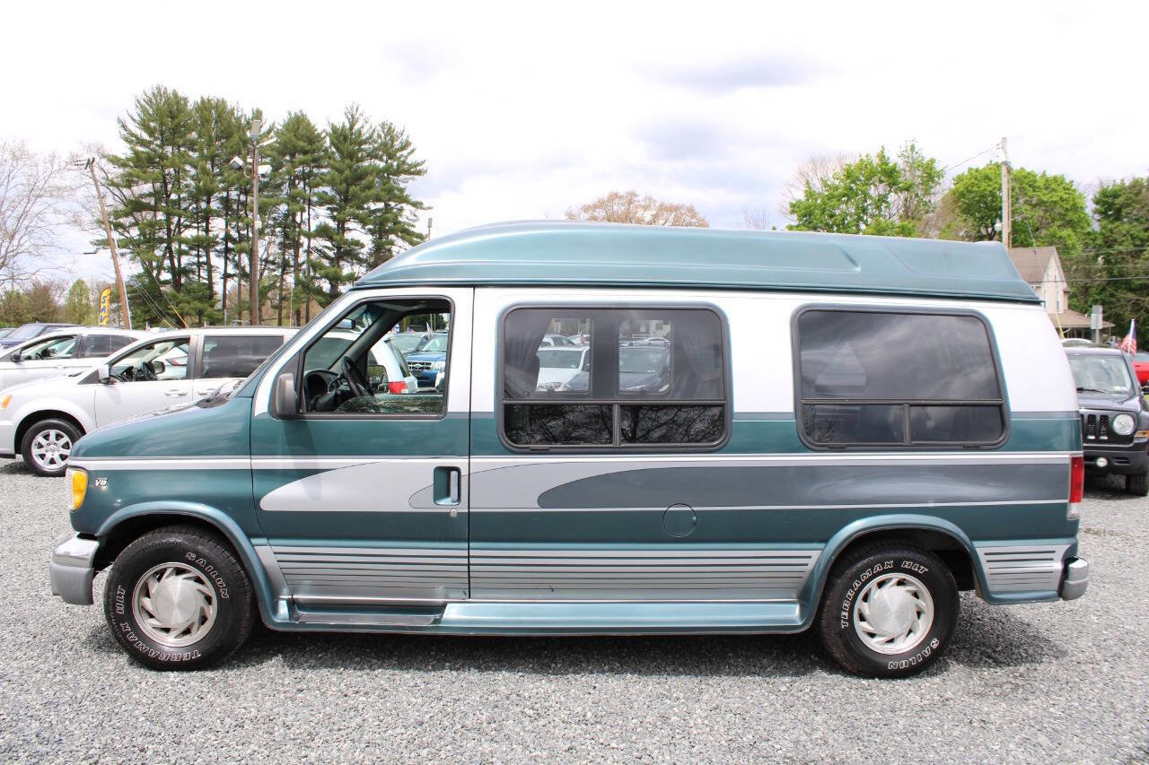 Used 1997 Ford E-150 and Econoline 150 RWD image 10