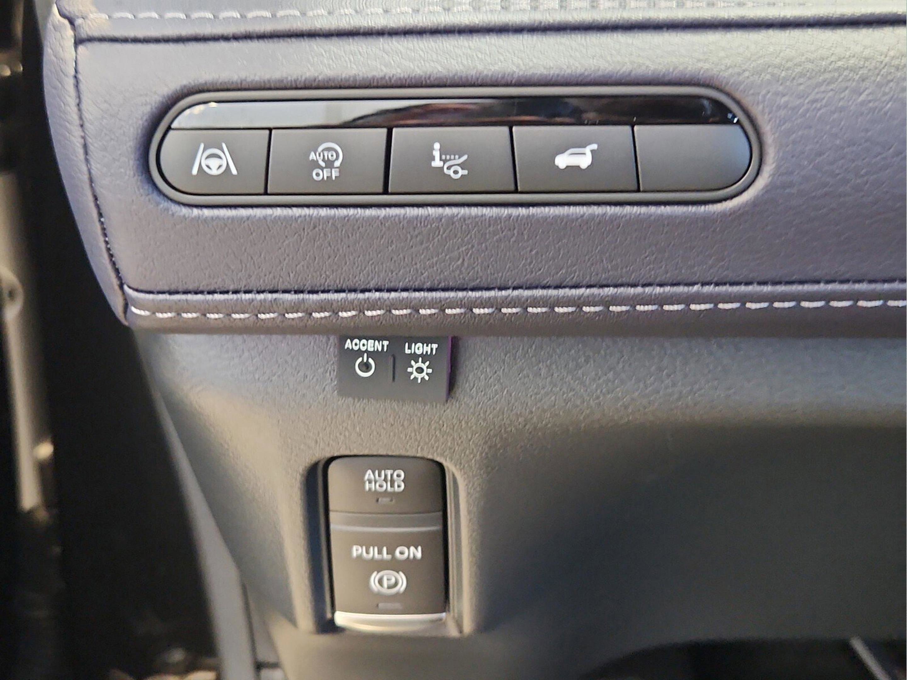 New 2026 INFINITI QX80 4WD image 17