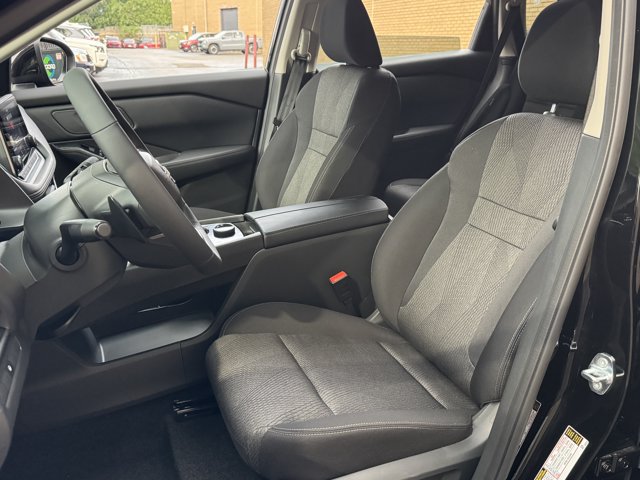 New 2026 Nissan Rogue SV w/ Cold Weather Package AWD/4WD image 17