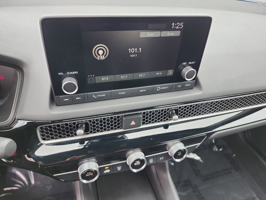 Used 2024 Honda Civic Sport image 28