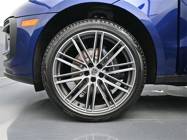 New 2026 Porsche Macan image 6