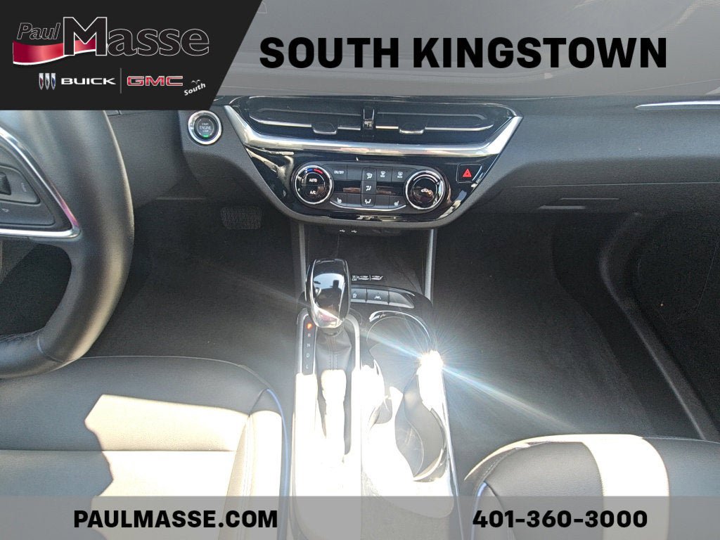Certified 2024 Buick Envista Sport Touring w/ Convenience I Package FWD image 13
