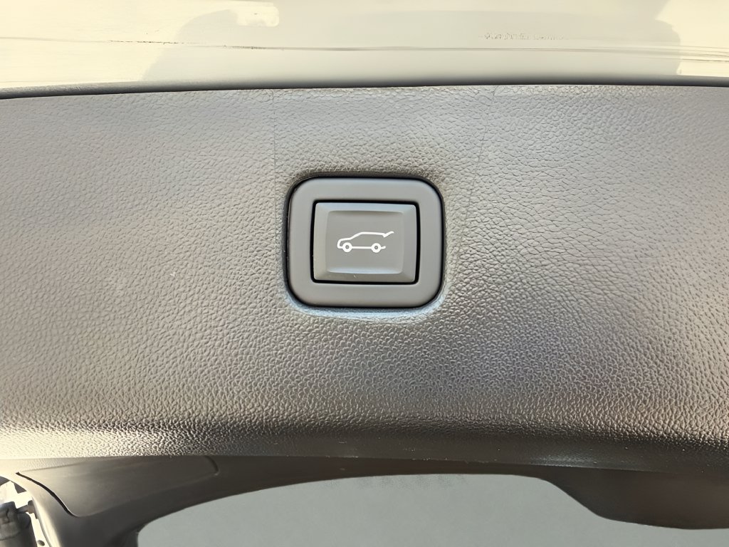 Used 2024 Chevrolet Blazer LT w/ Redline Edition FWD image 31