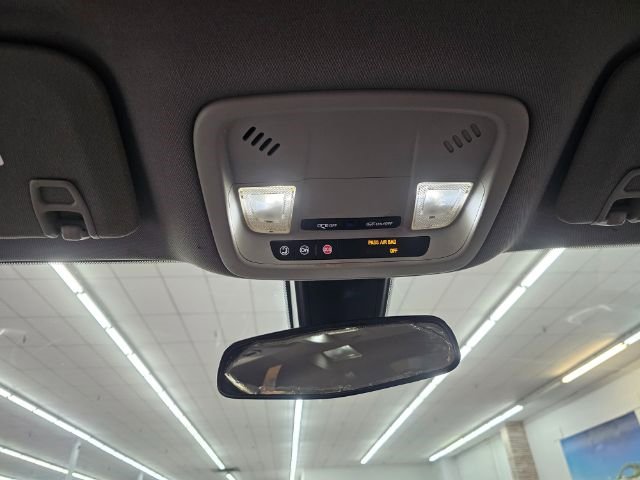 Used 2016 Chevrolet Malibu LT image 23