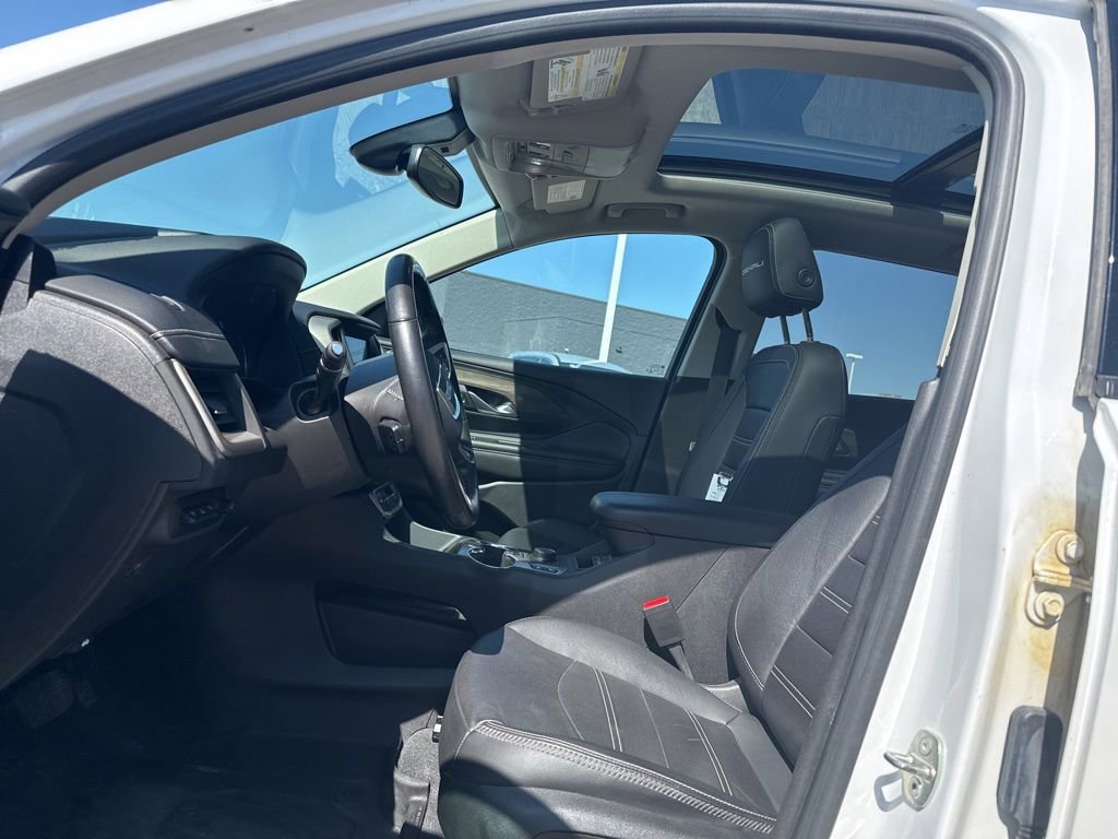 Used 2022 GMC Terrain Denali w/ LPO, Floor Liner Package AWD/4WD image 16