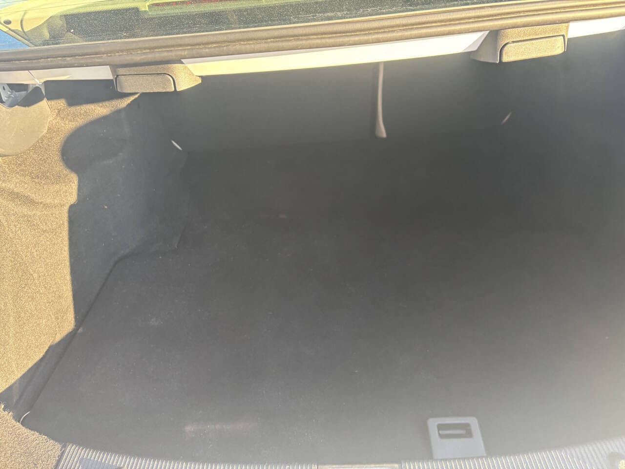 Used 2014 Mercedes-Benz C 300 4MATIC Sedan image 25