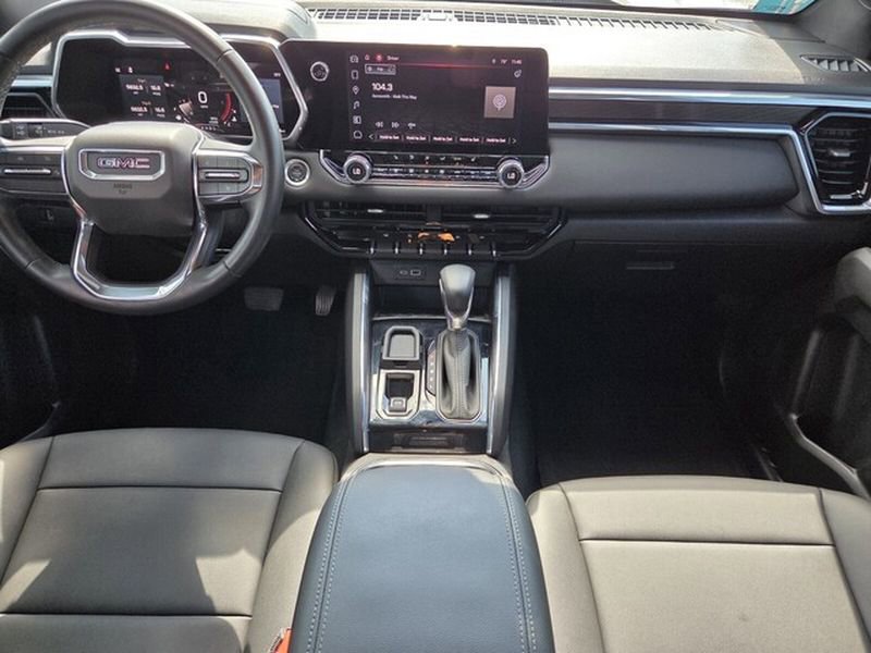 Certified 2024 GMC Canyon Elevation w/ Elevation Premium Package image 10