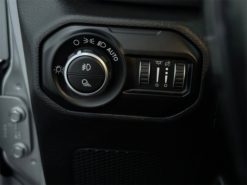 Used 2020 Jeep Gladiator Sport w/ Quick Order Package 24S image 29