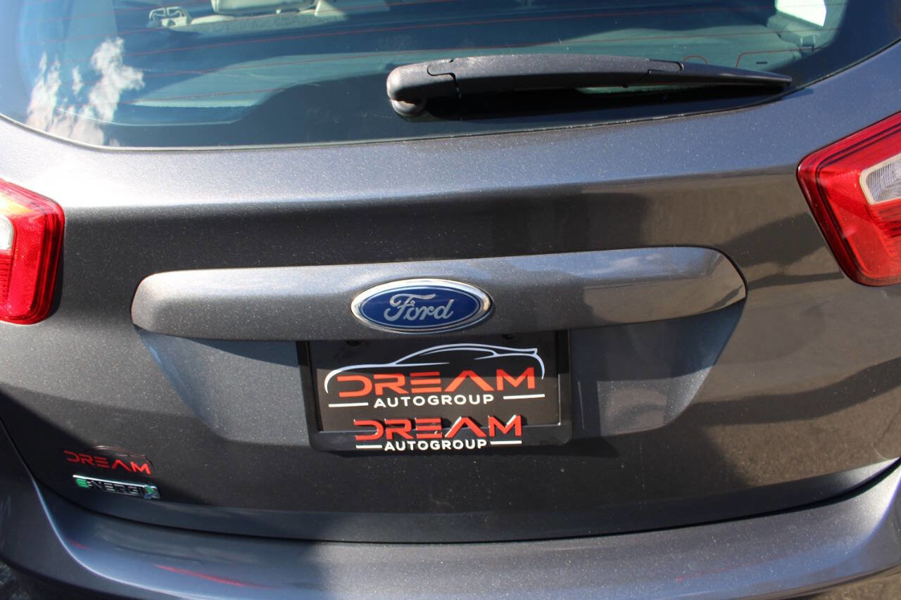 Used 2014 Ford C-MAX SE w/ Equipment Group 202A FWD image 28