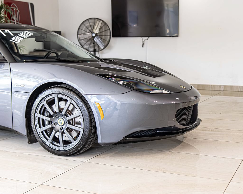 Used 2011 Lotus Evora 2+2 RWD image 3