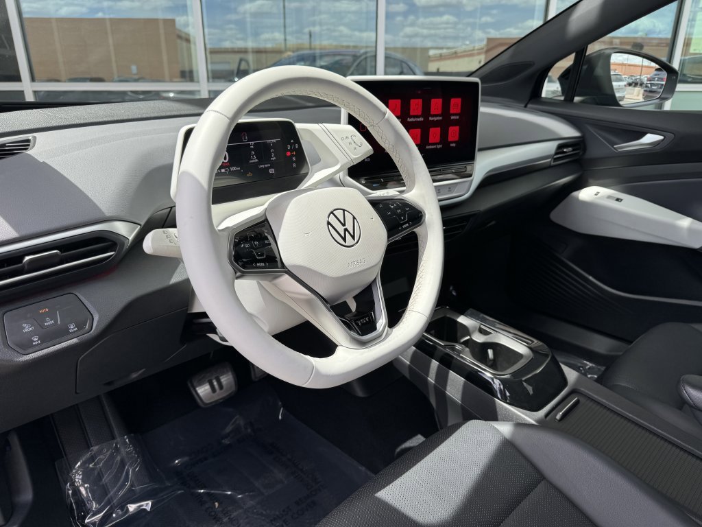 Used 2021 Volkswagen ID.4 1st Edition image 32