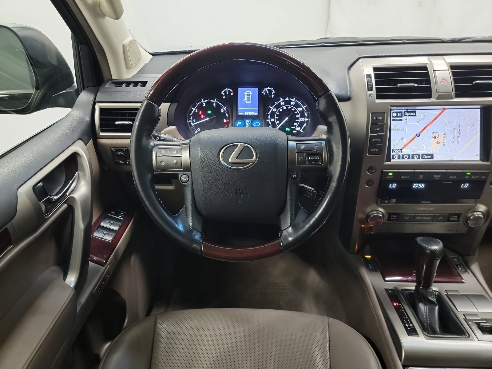 Used 2019 Lexus GX 460 image 16