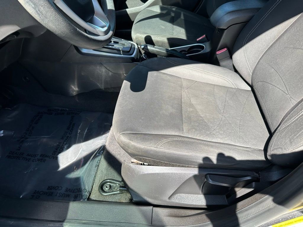 Used 2019 Ford Fiesta SE image 12