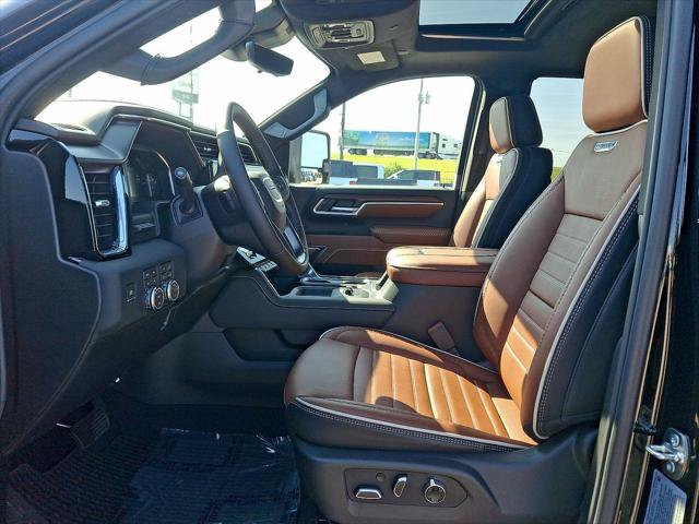 New 2026 GMC Sierra 2500 Denali Ultimate AWD/4WD image 14