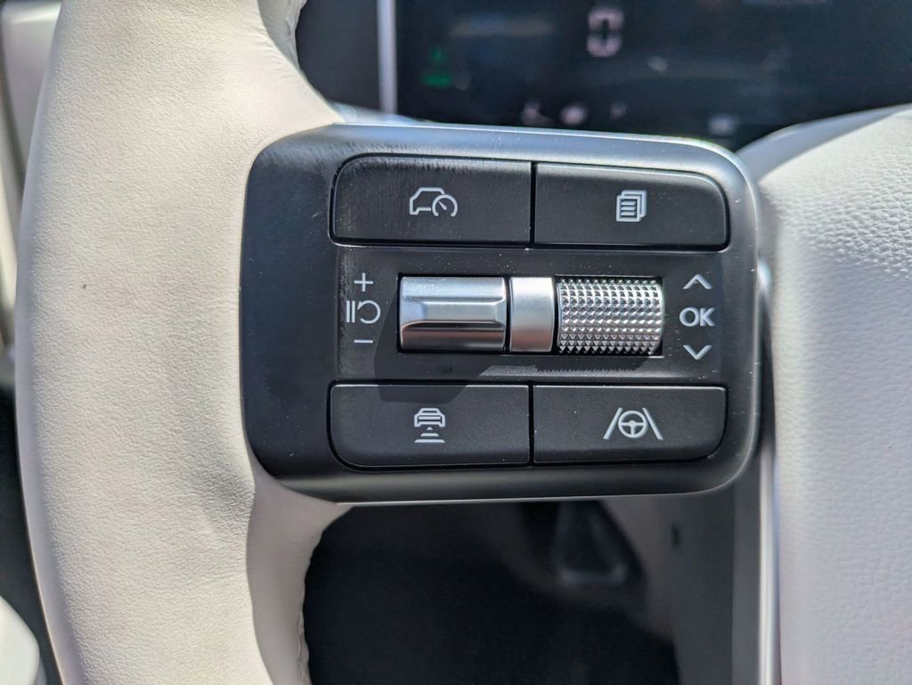 New 2026 Hyundai Santa Fe SE FWD image 14
