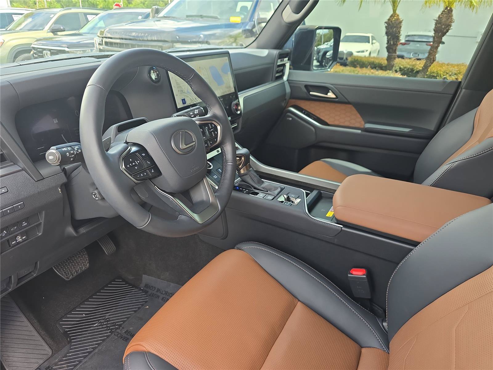 Used 2026 Lexus GX 550 w/ Cold Area Package AWD/4WD image 21