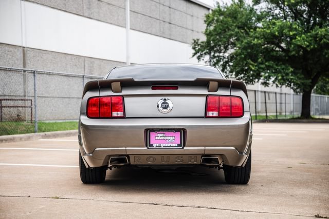 Used 2005 Ford Mustang GT Premium RWD image 15